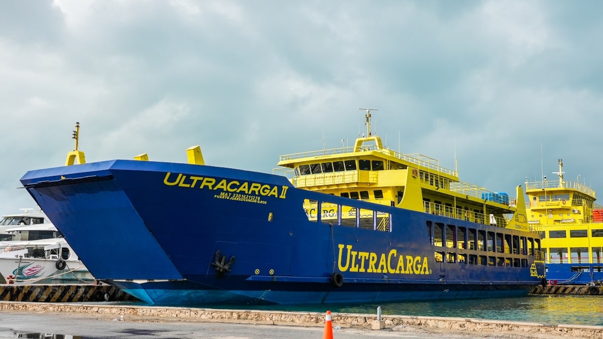 Transporte Marítimo de Vehículos - Ultra Carga